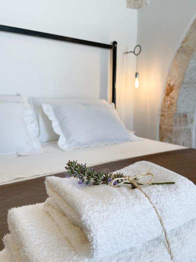 מלון מונופולי Trullo San Vincenzo Con Piscina מראה חיצוני תמונה