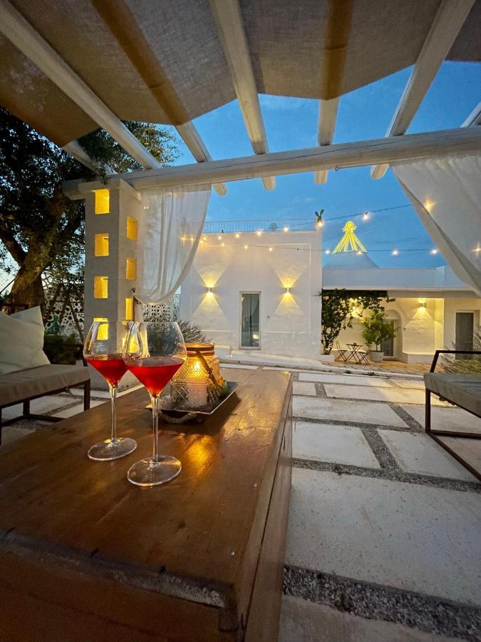 מלון מונופולי Trullo San Vincenzo Con Piscina מראה חיצוני תמונה