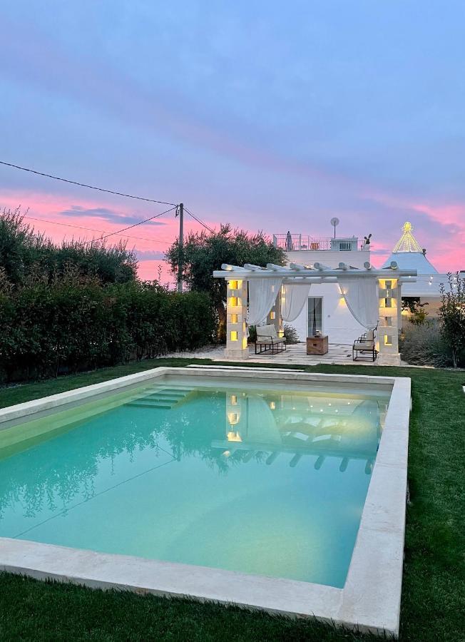 מלון מונופולי Trullo San Vincenzo Con Piscina מראה חיצוני תמונה